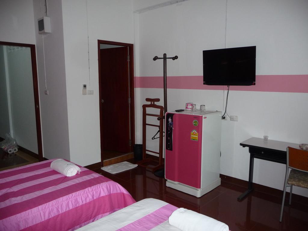 Room For You Bangkok Room photo