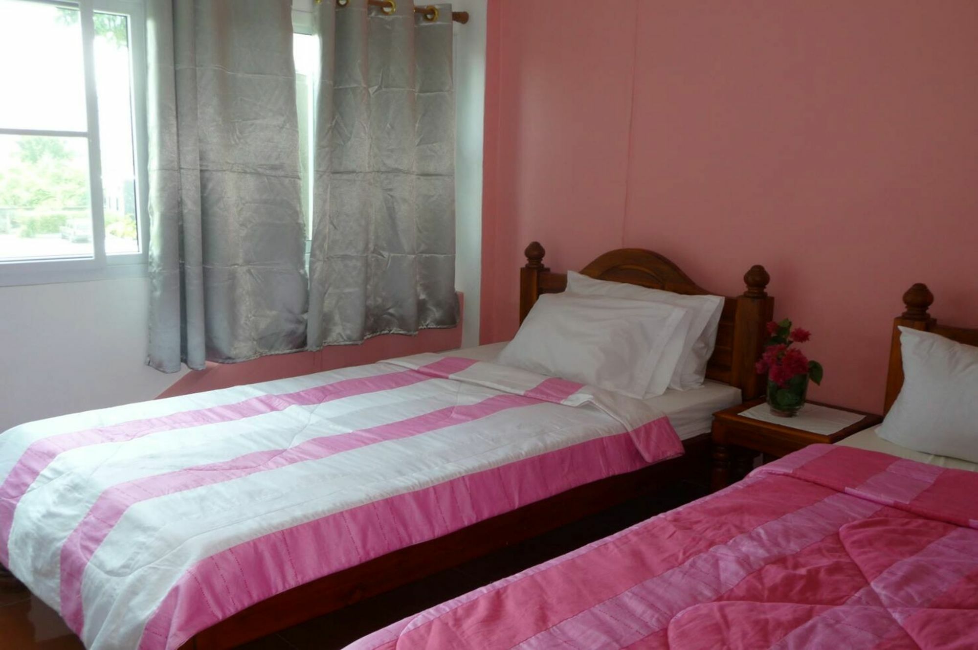 Room For You Bangkok Exterior photo